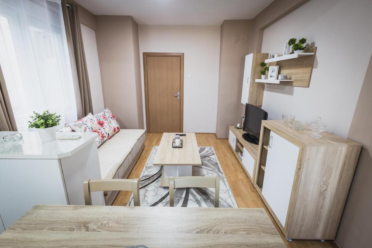 Axios Apartment Gevgelija Bagian luar foto